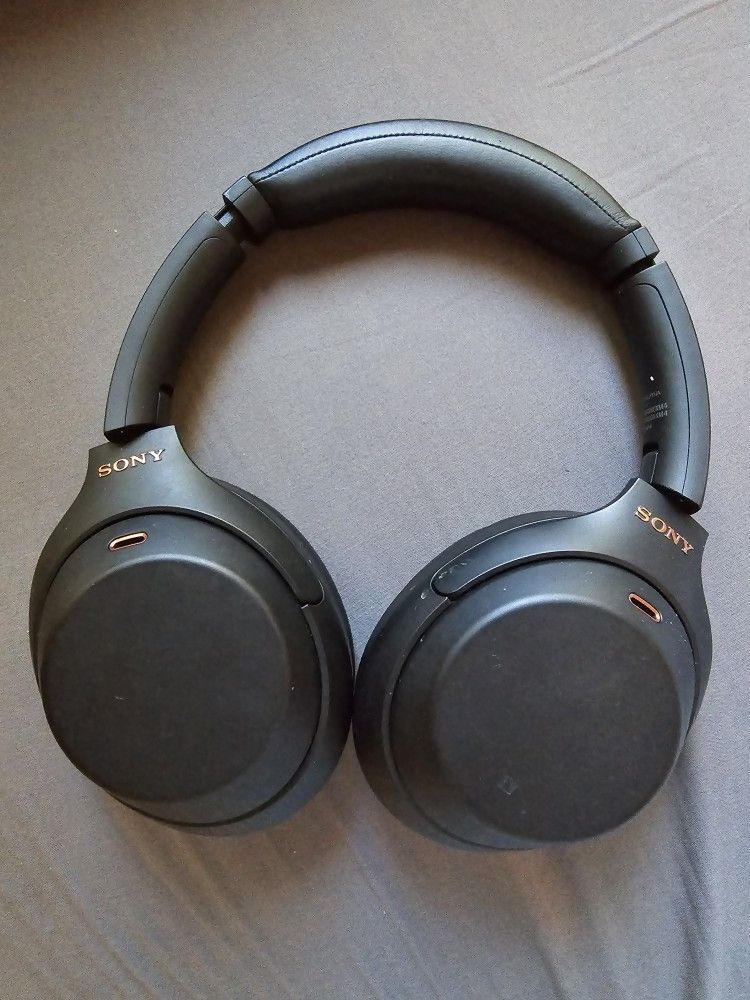 Sony WH-1000XM4 wireless noise-cancelling headphones.