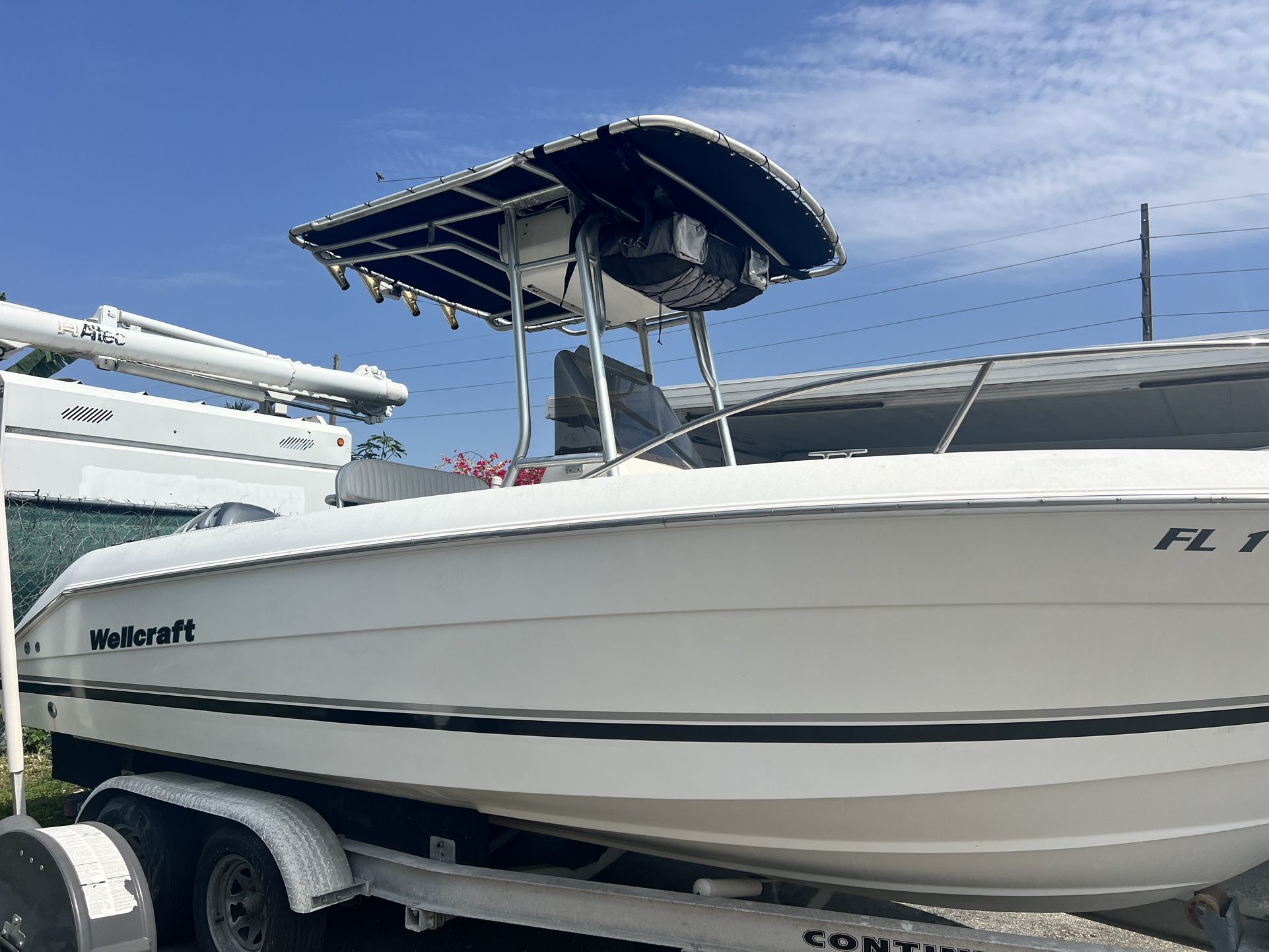 2002 Wellcraft Center Console