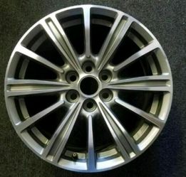 4 rims 18 in / came off 2017 Cadillac XT5 . Should fit all models