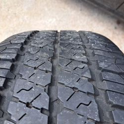 255 75 17 used FREE MOUNTING AND BALANCING /326 MORRIS AVE ELIZABETH 07208 (REAR BUILDING)