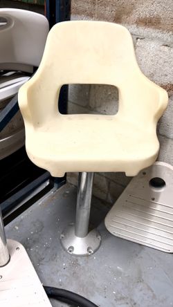 Marine chairs for boats