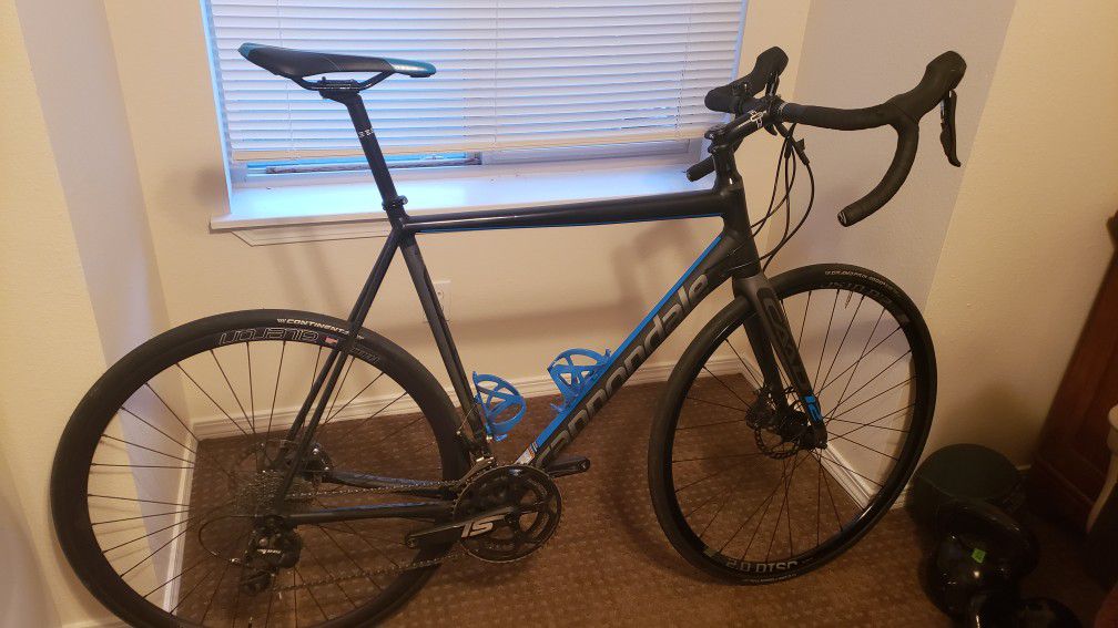 2017 Cannondale CAAD12 Disc 105