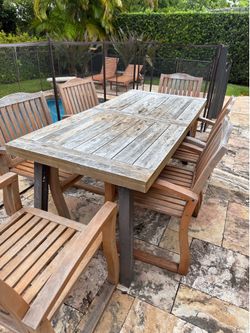 Outdoor table