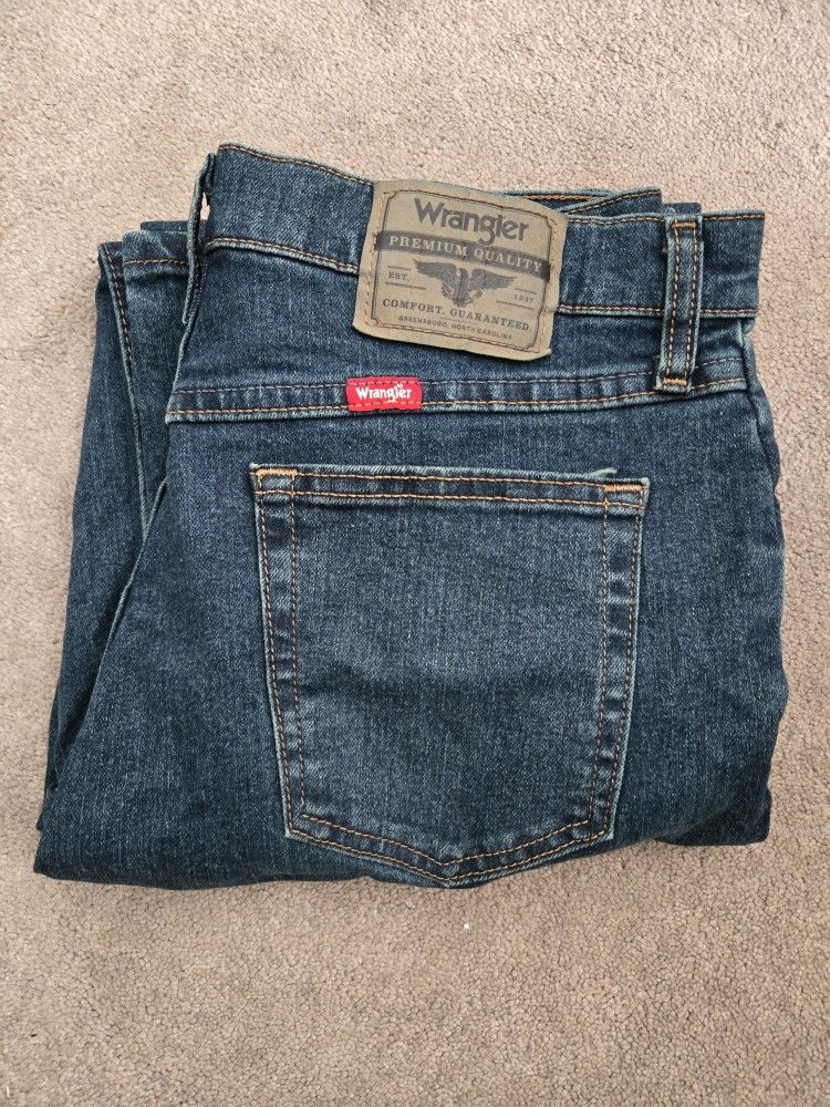 Men's Wrangler Jeans
