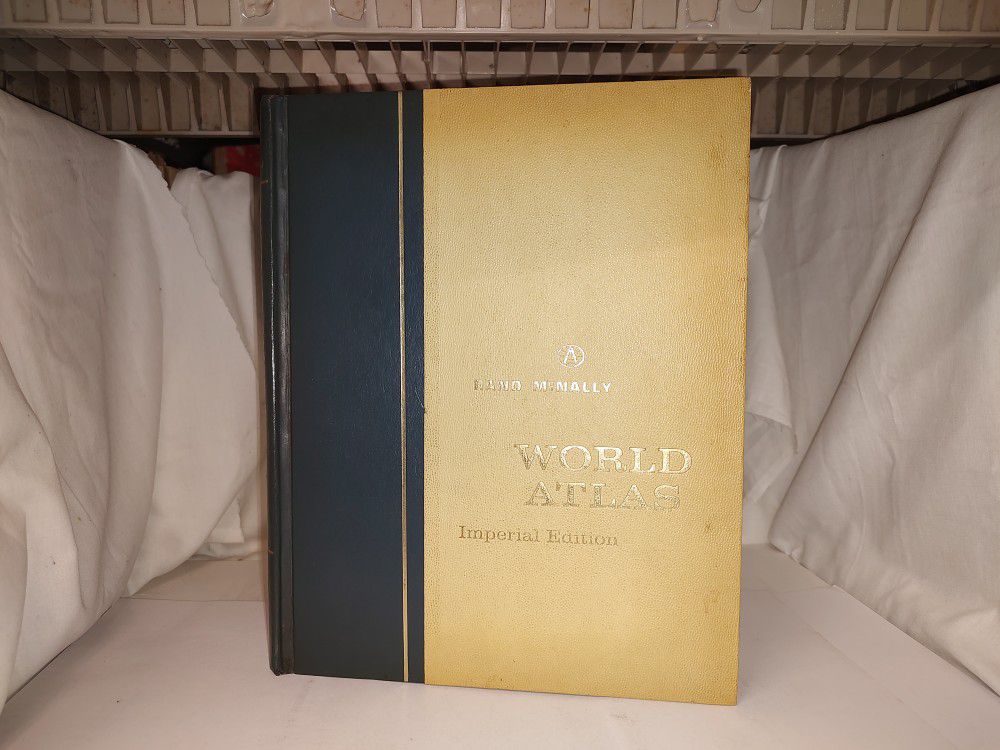VINTAGE RAND MCNALLY 1965 WORLD ATLAS IMPERIAL EDITION HARDCOVER OVERSIDED BOOK