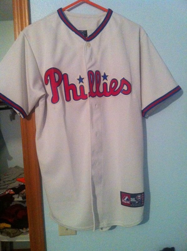 Mens majestic phillies jersey medium
