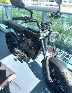 New E-bike Ride1up revv1 FS . 40mph with all the accesories