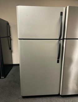 Stainless Steel Top Mount Refrigerator - Clean Interior