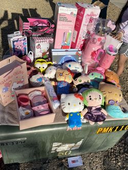 Hello Kitty & More 💕