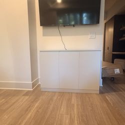 White Cabinet / Sideboard — BRAND NEW & ASSEMBLED