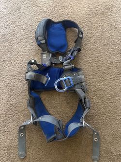3M DBI-SALA Fall Protection Safety Harness