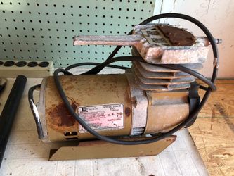 Air compressor