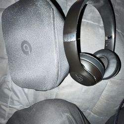 Beats Solo 3