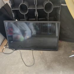32" TV
