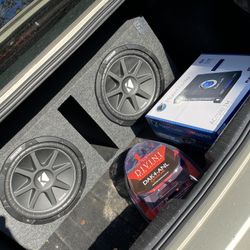 2 12 Kickers In Box , With Amp