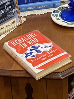 Book 1950  Healdry In War Formation 