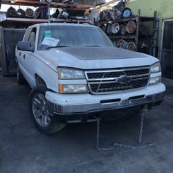 Silverado 1500 Crew Cab 2006 For Parts