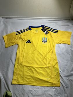 NEW Adidas Ukraine National Team Official T-Shirt Football Soccer jersey M