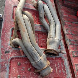 CHEVY SB HEADERS!!! 75$