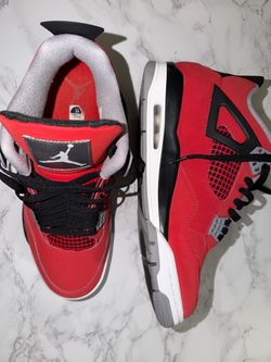 Air Jordan 4 Retro Toro Bravo Sneakers