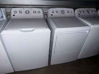 GE washer and electric dryer HE 4.2/7.2 cuft