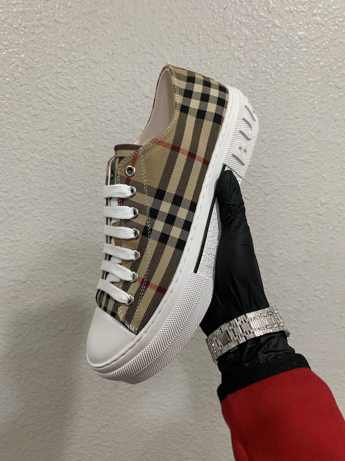 Burberry Checker