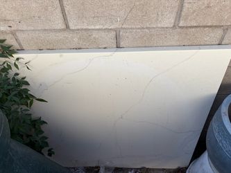 Quartz slab 47” x 36.5”