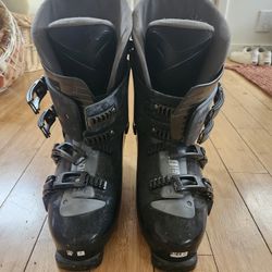 Ski Boots 