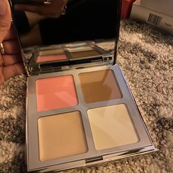 It’s Your Beauty Award Winning Must-Have Palette