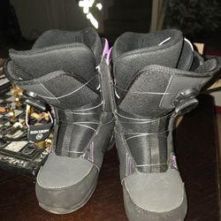 Snowboarding Boots Size 6.5 for Women/Girls