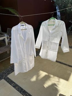 White Lab Coats – Set of 2