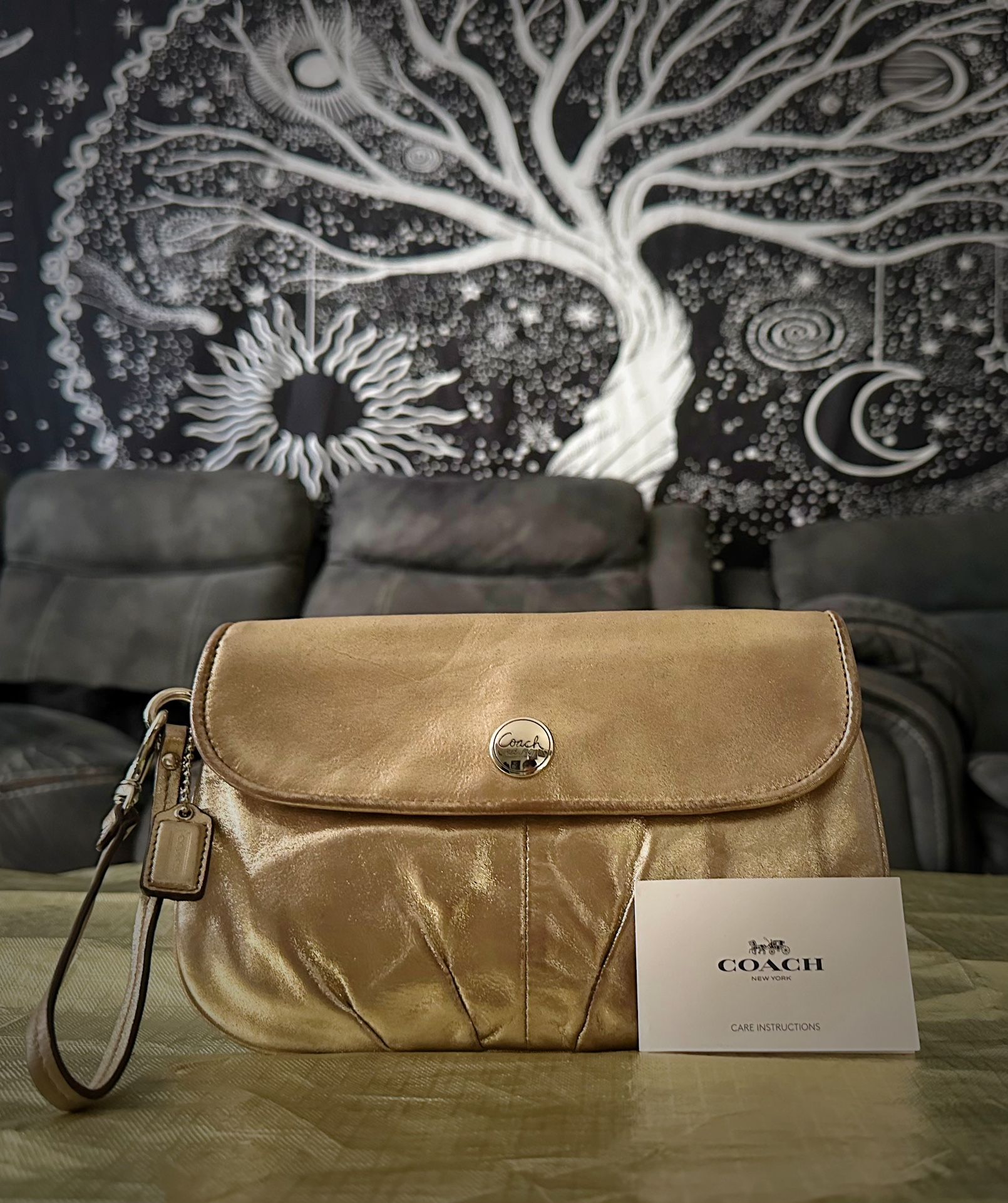Vintage Coach Metallic Gold Wristlet Clutch