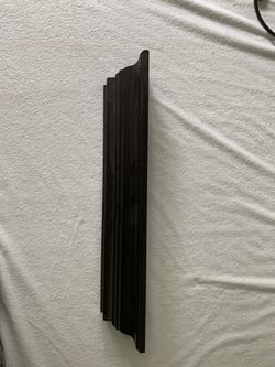 Floating shelf