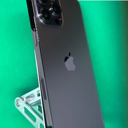 Spring Sale 🌸 iPhone 13 Pro Max Unlocked 256GB - Black