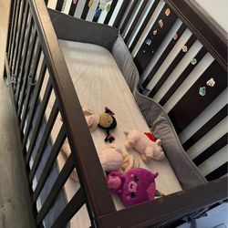 Toddler bed