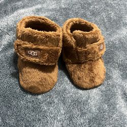 UGG Baby 