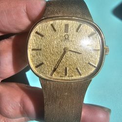 Unisex 14k Omega watch