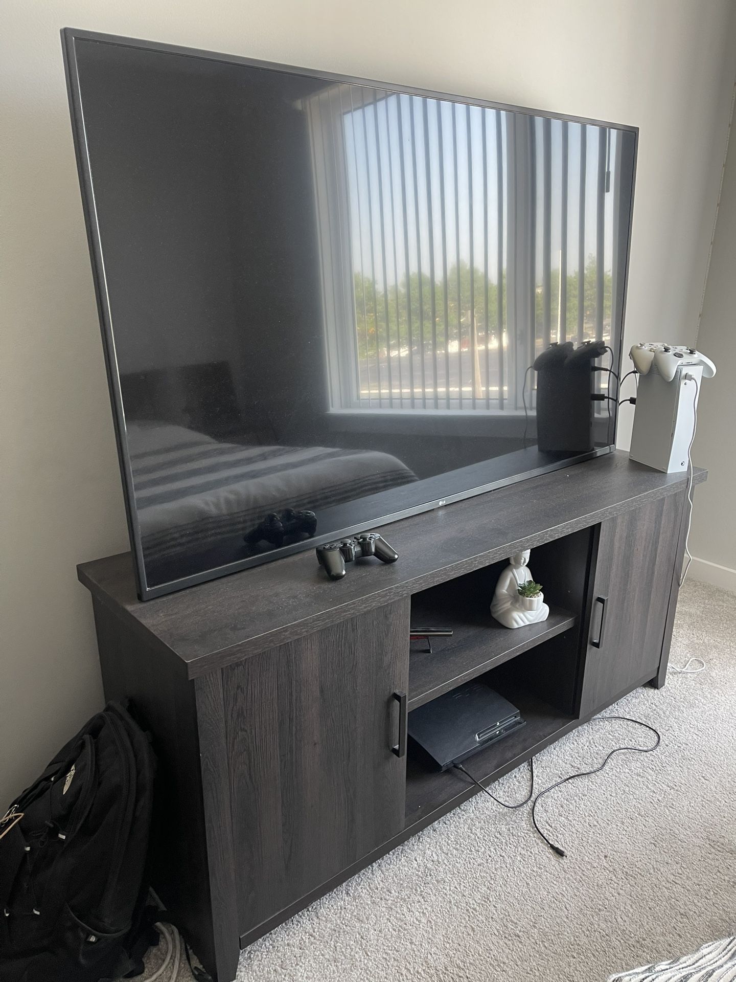 TV Plus TV Stand