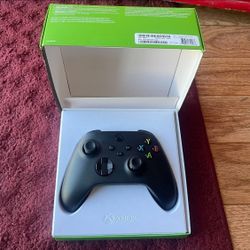 Black Wireless Xbox Series X or S controller With Box 