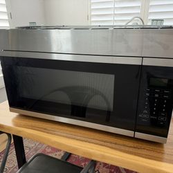 Whirlpool Over-the-Range Microwave 30”