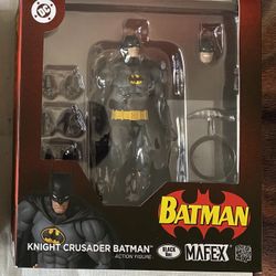 Mafex No. 270 Knight Crusader Batman Black Version