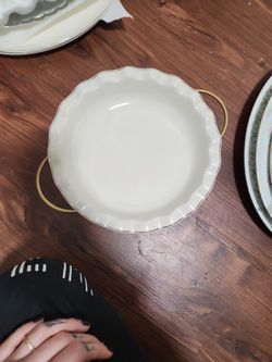 Serving platter with holder