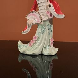 Vintage Ornate Chinese Noble Lady Porcelain Figurine Hand Painted - Missing Hand