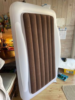 The Shrunks Inflatable Toddler Travel Bed with Safety Bumpers