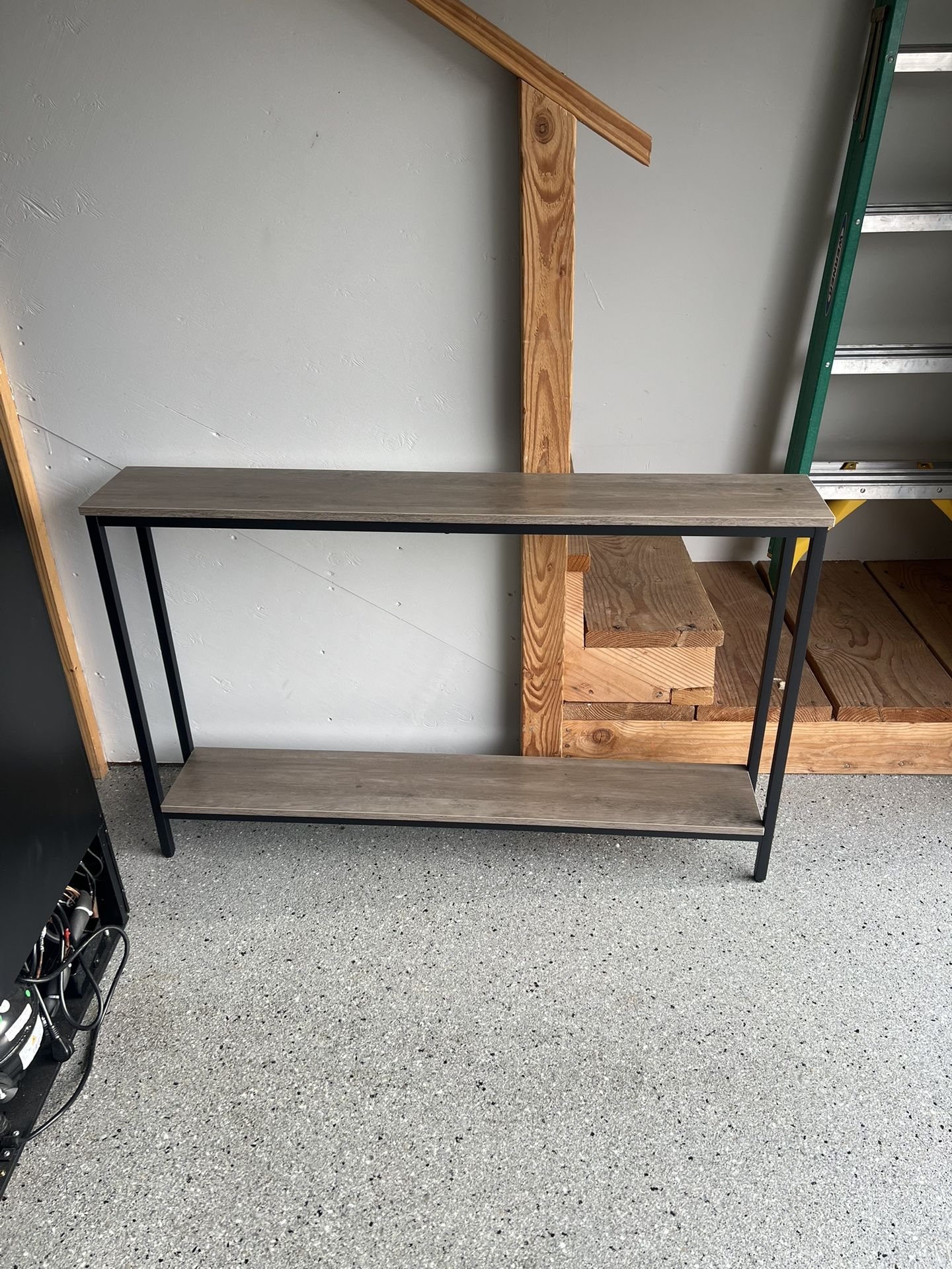 Cute New Condole Table