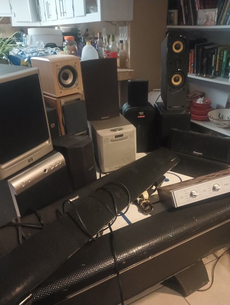 Speakers, Subwoofer Lot