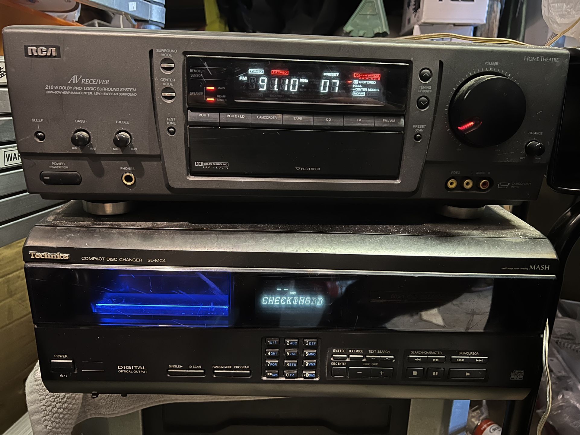 RCA 210Watt RV 3681 F receiver, stereo amplifier (works) & Free Technics SL-MC4 Disc changer