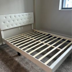 Queen Size Beds ⚜️ Camas Tamaño Queen 🚚