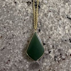 NWT Jade Necklace