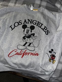 Women’s Disneyland Mickey Sweatshirt